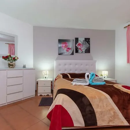 San Marino 25 - One Bed Lejlighed