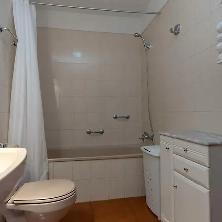San Marino 25 - One Bed