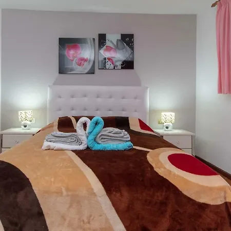 San Marino 25 - One Bed Lejlighed