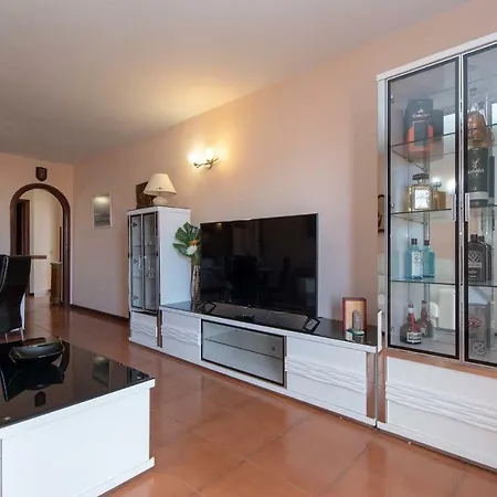 San Marino 25 - One Bed